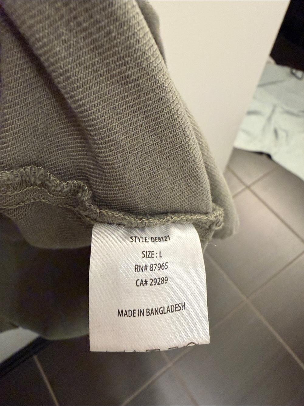 Elan Olive Green Frayed Trim Button-Front Shirt Jacket - Picture 4 of 4